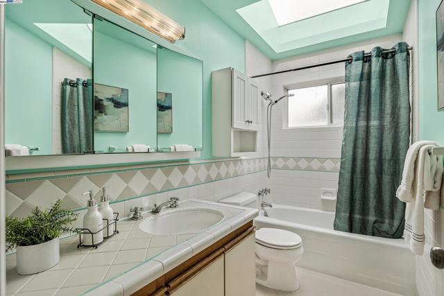 Image 16 of 36 For 36223 Pecan Ct
