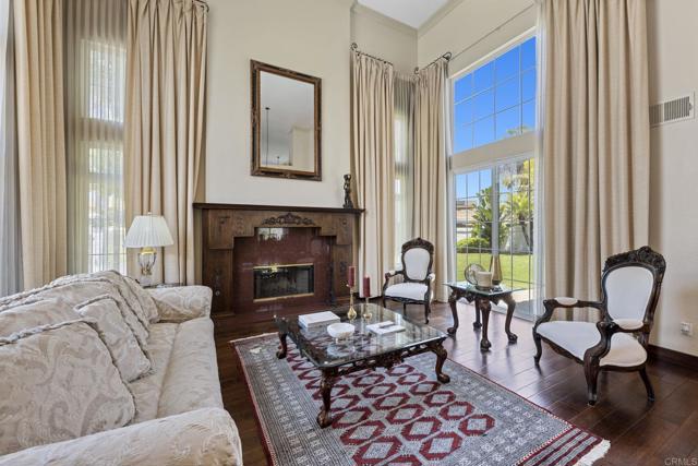 Detail Gallery Image 9 of 57 For 1006 Acero St, Chula Vista,  CA 91910 - 6 Beds | 4/1 Baths