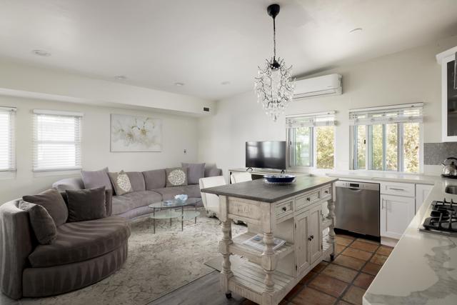 Image 19 of 48 For 2055 Albatross St