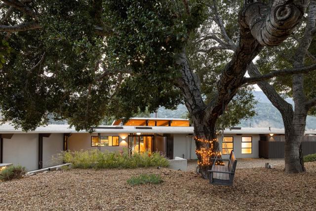 332 W Carmel Valley Road, Carmel Valley CA: https://media.crmls.org/mediaz/721fb24f-851f-47c9-b5a8-adae35e7fd0f.jpg