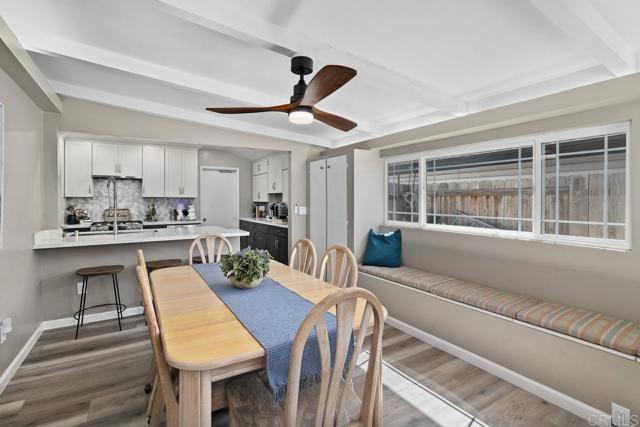 Detail Gallery Image 14 of 41 For 3542 Governor Dr, San Diego,  CA 92122 - 5 Beds | 3 Baths