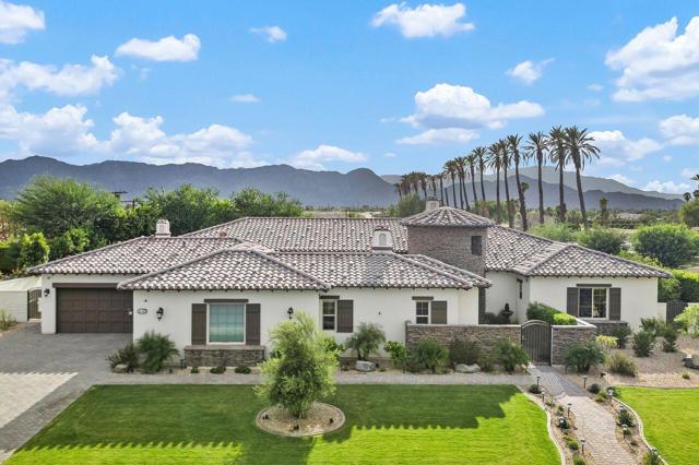 49537 Rock Rose Drive, Indio CA: https://media.crmls.org/mediaz/722046de-5040-483d-ae5f-de12525cc327.jpg
