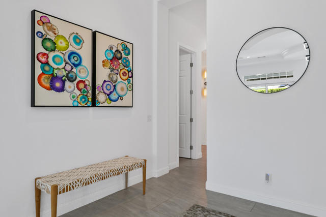 80360 Via Valerosa, La Quinta CA: https://media.crmls.org/mediaz/7221a413-e0d2-4255-b98f-f466c9e9866b.jpg