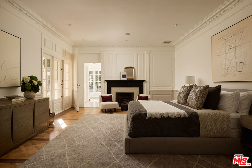 https://media.crmls.org/mediaz/7221facb-0cea-4027-a51c-d1d9a07bfae5.jpg?preset=X-Large