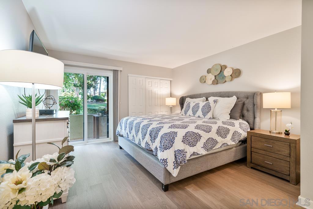 17637 Pomerado Rd - photo 15