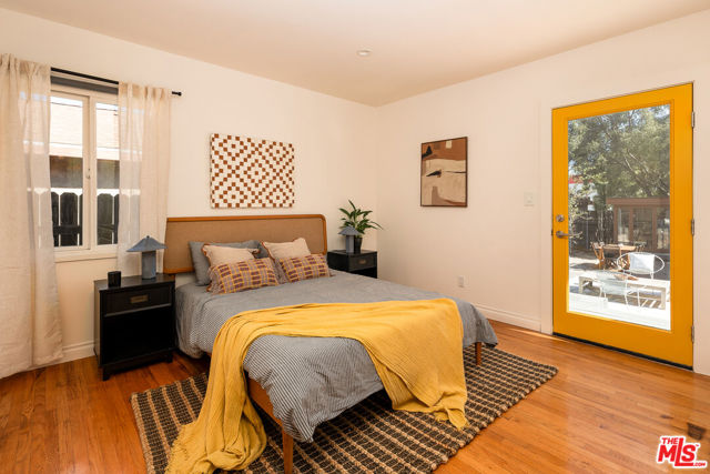 2646 Rich Street photo 12