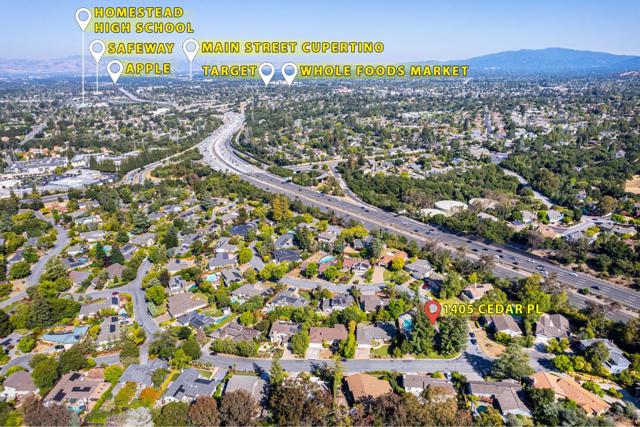 1405 Cedar Place, Los Altos CA: https://media.crmls.org/mediaz/72236168-28ea-4a0f-a67c-e8ca1a01df49.jpg