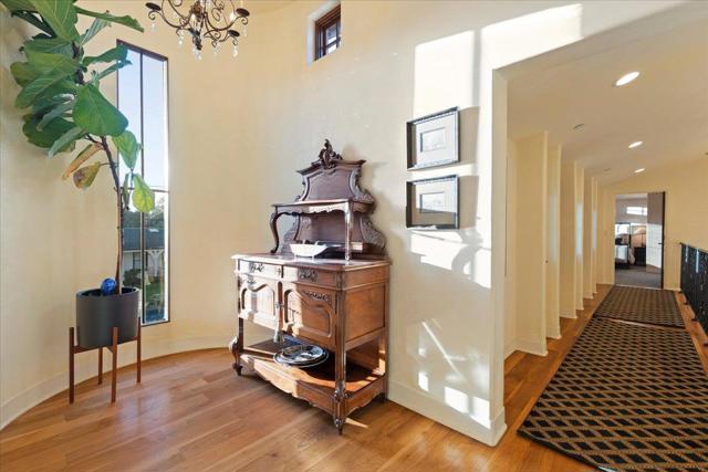106 Farley Drive, Aptos CA: https://media.crmls.org/mediaz/7223f93b-5f9e-4af7-bdc4-ccb20d861972.jpg