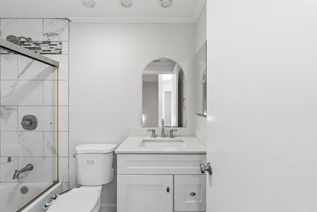 Detail Gallery Image 27 of 34 For 940 Stern Ln, Oxnard,  CA 93035 - 4 Beds | 2/1 Baths