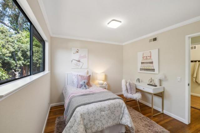 334 Sunfish Court, Foster City CA: https://media.crmls.org/mediaz/722635f9-7967-4928-909b-f6e0a9593bbc.jpg