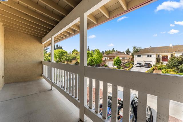 40654 WOLCOTT PLACE, Fremont CA: https://media.crmls.org/mediaz/7226adaf-71af-4d12-bc98-5a434728f466.jpg