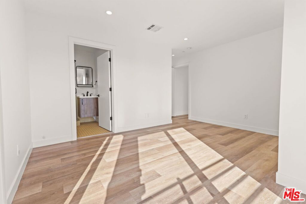 MLS #25626337 image #19