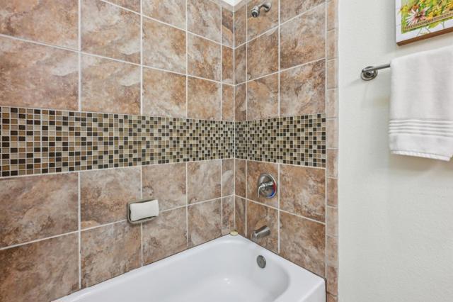 611 Poplar Street, Half Moon Bay CA: https://media.crmls.org/mediaz/72278e0f-79d5-4f06-b27e-49925efbe231.jpg