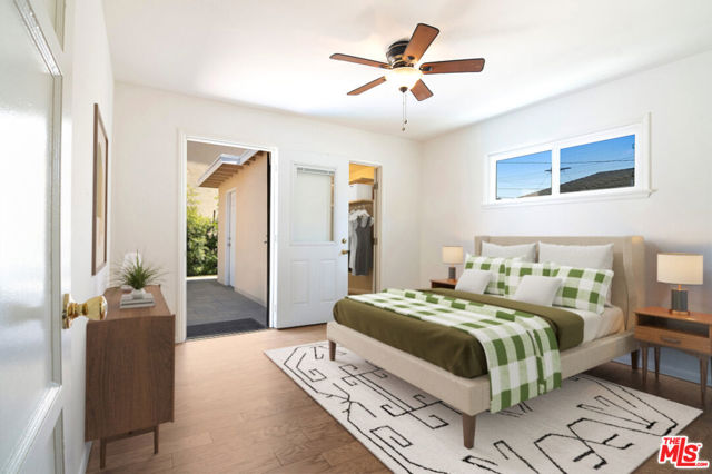 3556 Butler Avenue, Los Angeles CA: https://media.crmls.org/mediaz/7227a793-c8cf-42e7-b607-6a33cbc3704c.jpg