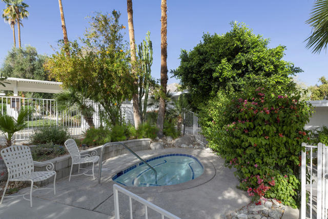 42336 Dunes View Road, Rancho Mirage CA: https://media.crmls.org/mediaz/72295ee5-c41a-4da5-a8ea-7e4b2bf6fd32.jpg