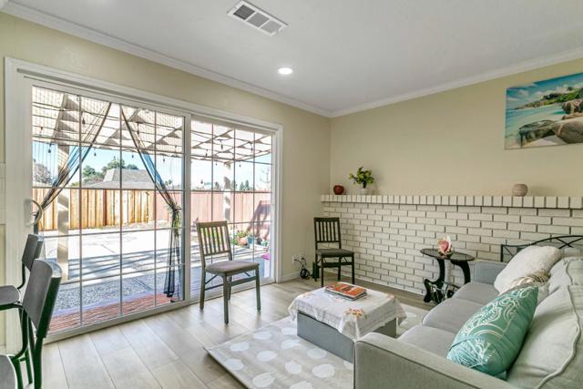 Image 7 of 40 For 6113 Del Canto Drive