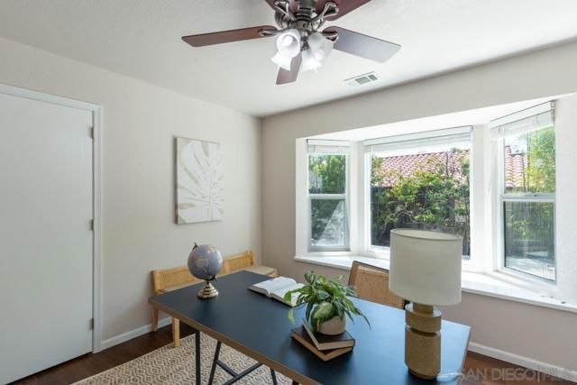 907 Ridge Heights Road, Fallbrook CA: https://media.crmls.org/mediaz/722a09ff-7316-43f1-aa6d-907aa7f0e450.jpg