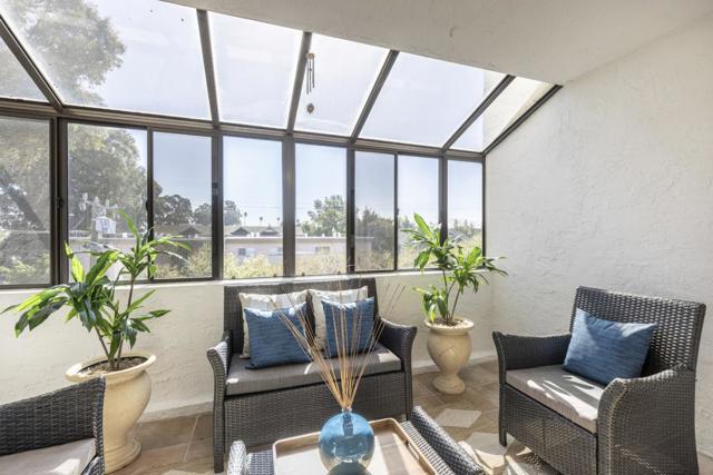 1500 Howard Avenue, Burlingame CA: https://media.crmls.org/mediaz/722d0ae3-11c7-4681-8179-94ff6191fcf6.jpg