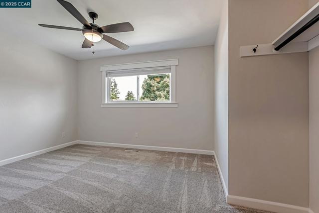 5891 Caulfield Dr, Clayton CA: https://media.crmls.org/mediaz/722d9c0f-ae20-47b7-8786-630c62f738e7.jpg