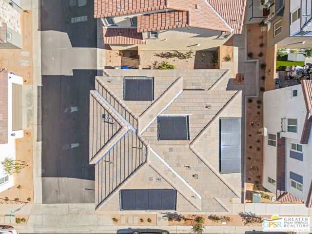 41171 Emory Lane, Palm Desert CA: https://media.crmls.org/mediaz/722e3af8-c363-42fd-97e8-f41cbe3763f6.jpg