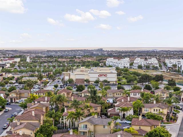 2194 Honeybee Street, Chula Vista CA: https://media.crmls.org/mediaz/722f12a3-833d-44f7-b376-0c9587a03460.jpg