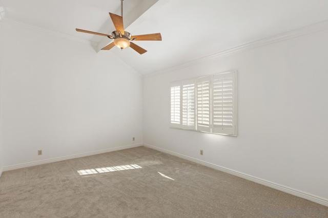 8585 Via Mallorca, La Jolla CA: https://media.crmls.org/mediaz/7230425d-76bc-4565-93b9-8b821e78719f.jpg
