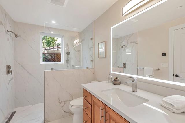 170 Winona Avenue, Pacifica CA: https://media.crmls.org/mediaz/723125fd-8f48-484a-830e-fe808840d4a0.jpg