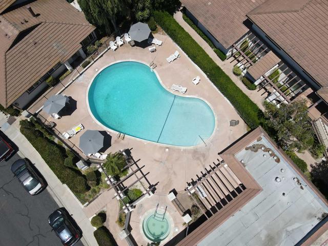 9793 Caminito Cuadro, San Diego CA: https://media.crmls.org/mediaz/723174db-4f12-441f-ab53-878ec7caf1ea.jpg