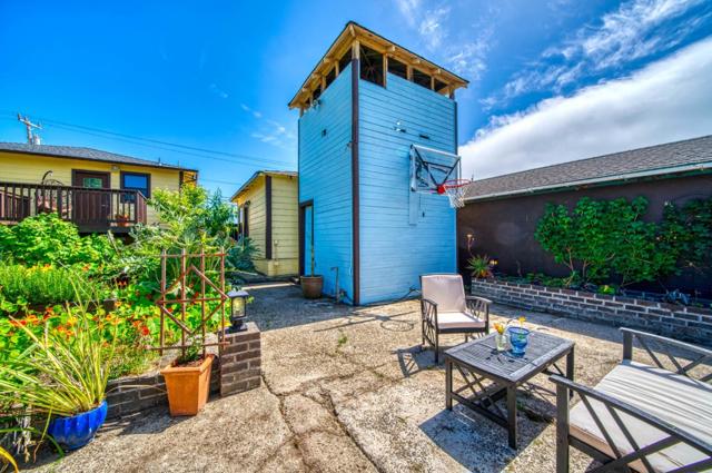 1441 Pescadero Creek Road, Pescadero CA: https://media.crmls.org/mediaz/7233593b-1bdc-4012-9d0a-1e028c511331.jpg
