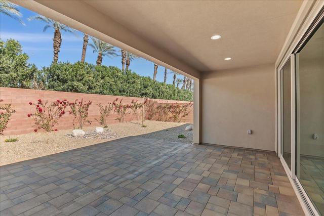 82170 San Gorgonio Drive, Indio CA: https://media.crmls.org/mediaz/72350ecf-54fb-4a3b-832d-de7589a9e3f1.jpg