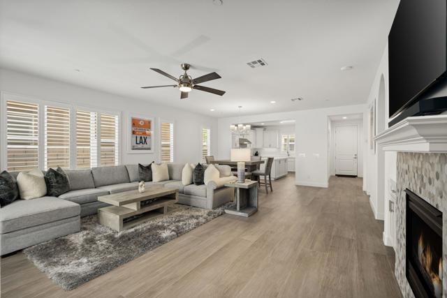 Details for 564 Calle Vibrante, Palm Desert, CA 92211