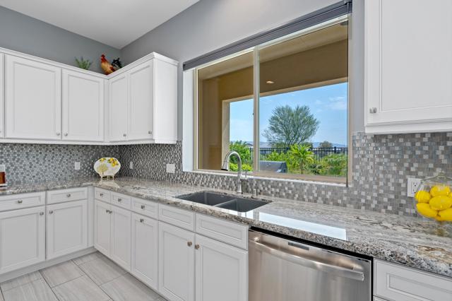 51482 Longmeadow Street, Indio CA: https://media.crmls.org/mediaz/72382f0e-a52a-4016-9fd0-d79ee5c2d50f.jpg