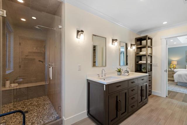 3729 Laurel Way, Redwood City CA: https://media.crmls.org/mediaz/72393f47-78b6-4c30-abff-31e2da432778.jpg