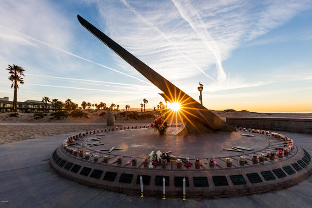 Image 21 of 25 For 209 Ventura Road 36