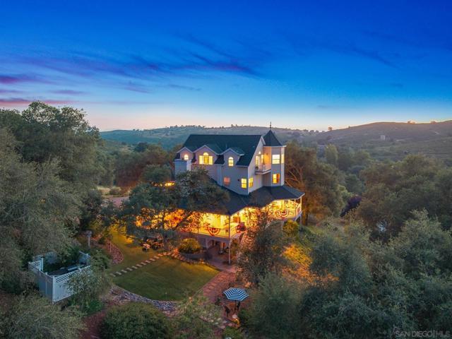 24665 Rancho Santa Teresa Dr, Ramona CA: https://media.crmls.org/mediaz/7239f5a6-6b51-45ec-9a43-3fae2937d767.jpg
