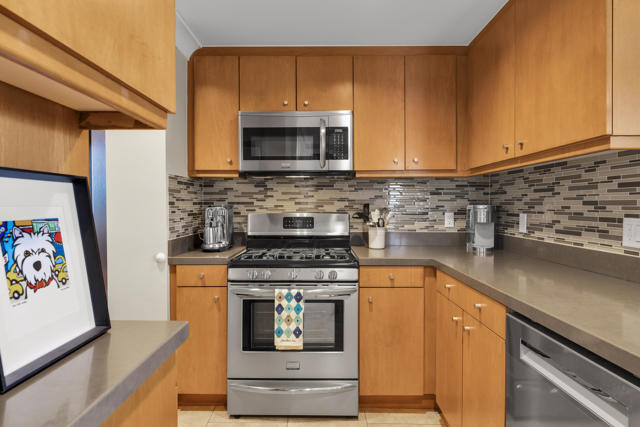 1028 E Palm Canyon Drive #207, Palm Springs, CA 92264