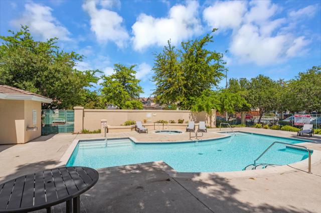 3344 Skyward Place, San Jose CA: https://media.crmls.org/mediaz/723b6832-d765-450f-b8be-ee98eead9eac.jpg