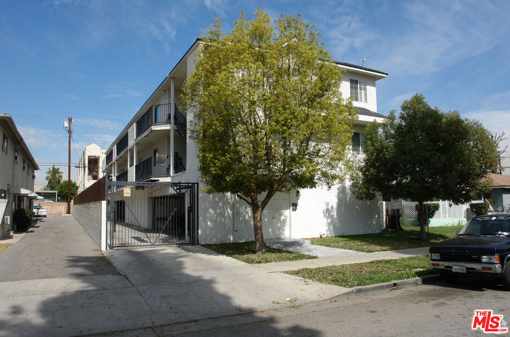 MLS #25568131 image #2