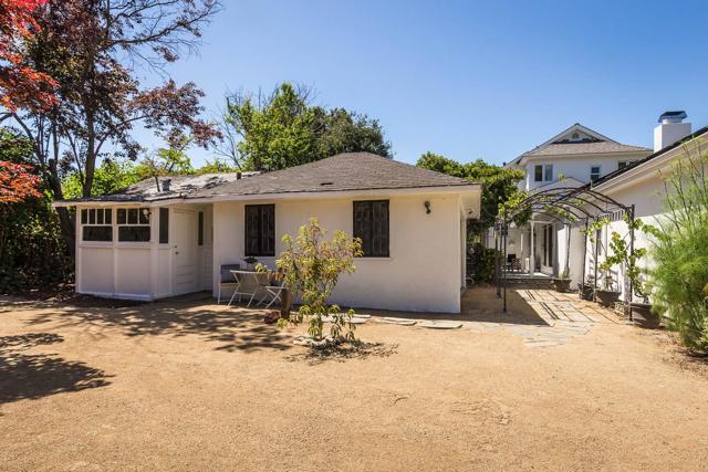 1404 Bryant Street, Palo Alto CA: https://media.crmls.org/mediaz/723c4775-28a1-466a-a262-305bf47214e0.jpg