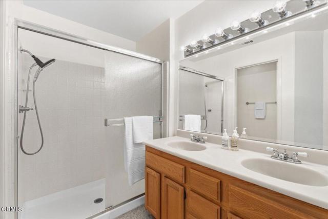 Detail Gallery Image 19 of 36 For 1947 Majorca Dr, Oxnard,  CA 93035 - 2 Beds | 2 Baths