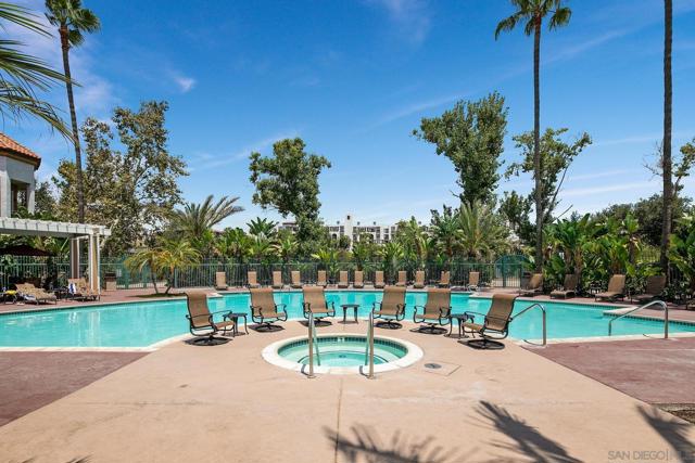 1950 CAMINO DE LA REINA, San Diego CA: https://media.crmls.org/mediaz/723cc119-a876-4b92-939c-111390f6e888.jpg
