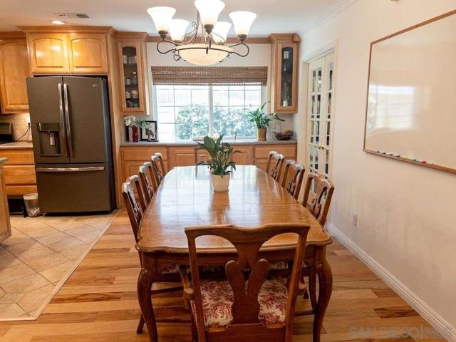 1626 S Boulder Ave, Ontario CA: https://media.crmls.org/mediaz/723d5f2c-9fbb-4d75-8c86-da675ad91d25.jpg