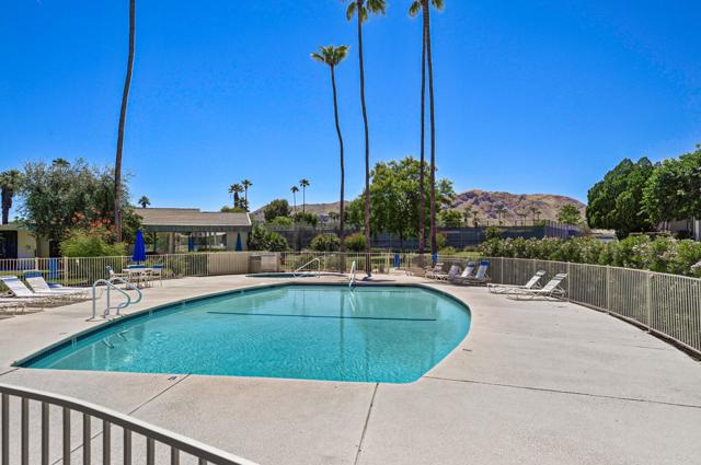 1000 Saint Thomas Circle, Palm Springs, CA 92264