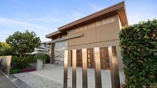 1230 Neptune Ave, Encinitas CA: https://media.crmls.org/mediaz/723e1dbf-a938-436b-a128-1bb069dcfe36.jpg