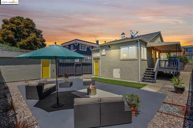 5821 Fleming Avenue, Oakland CA: https://media.crmls.org/mediaz/7240a9b4-3189-48cc-ae09-302b9a515783.jpg