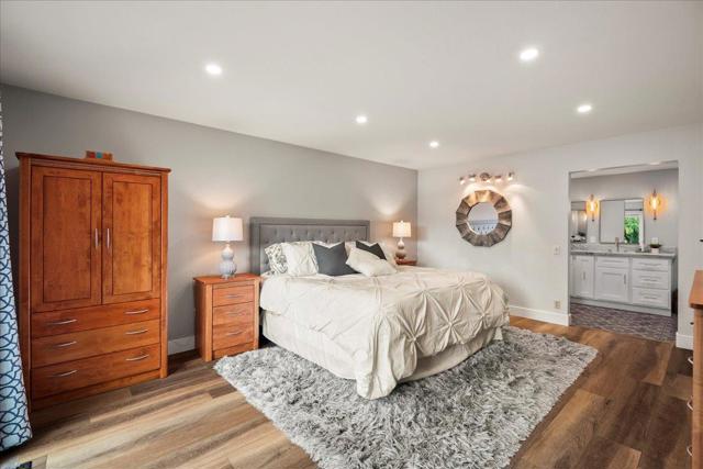 6641 Leyland Park Drive, San Jose CA: https://media.crmls.org/mediaz/7242add7-d985-4125-9d52-9d48bde26b4a.jpg
