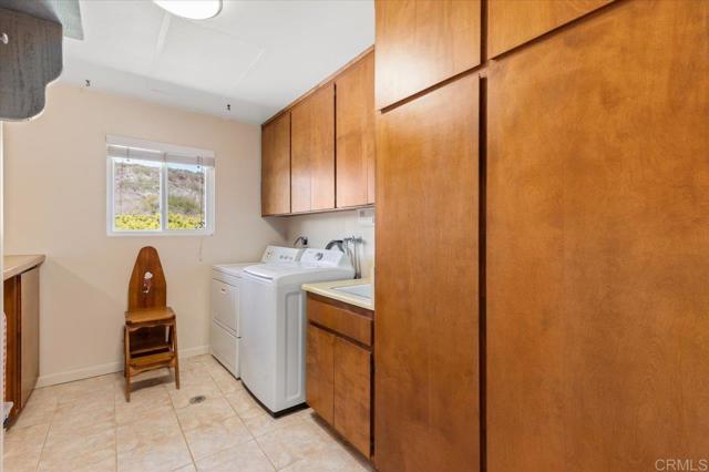 Detail Gallery Image 54 of 60 For 945 El Paseo, Vista,  CA 92084 - 4 Beds | 3 Baths