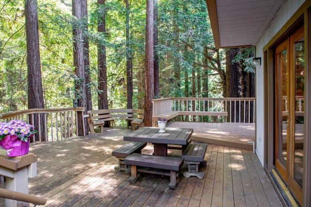 350 Aurora Road, Soquel CA: https://media.crmls.org/mediaz/724460d2-895e-4ecc-9045-4cbdb348e90c.jpg