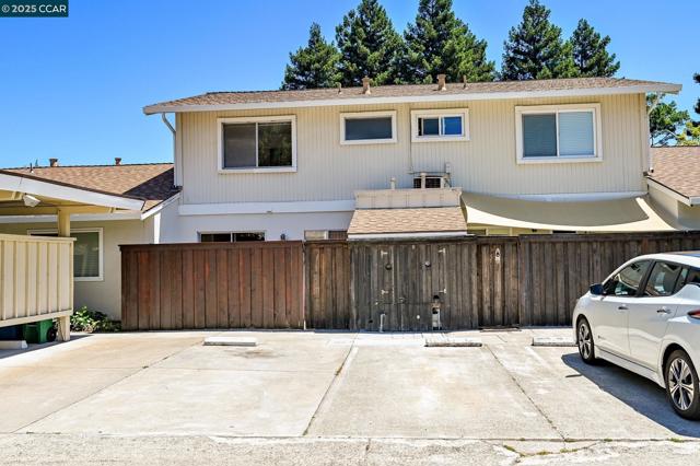 2571 Twin Creeks Dr, San Ramon CA: https://media.crmls.org/mediaz/7244baf4-27db-4385-8e74-55b203de4812.jpg