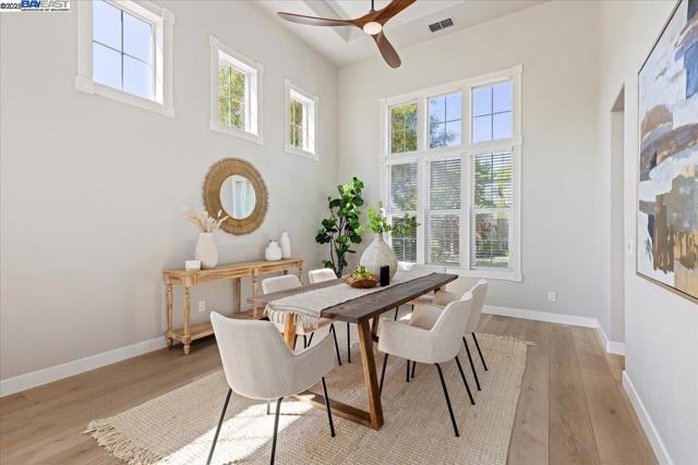 1699 Lodestone Rd, Livermore CA: https://media.crmls.org/mediaz/724566af-113b-4af7-9c29-2e4ac5bc3674.jpg